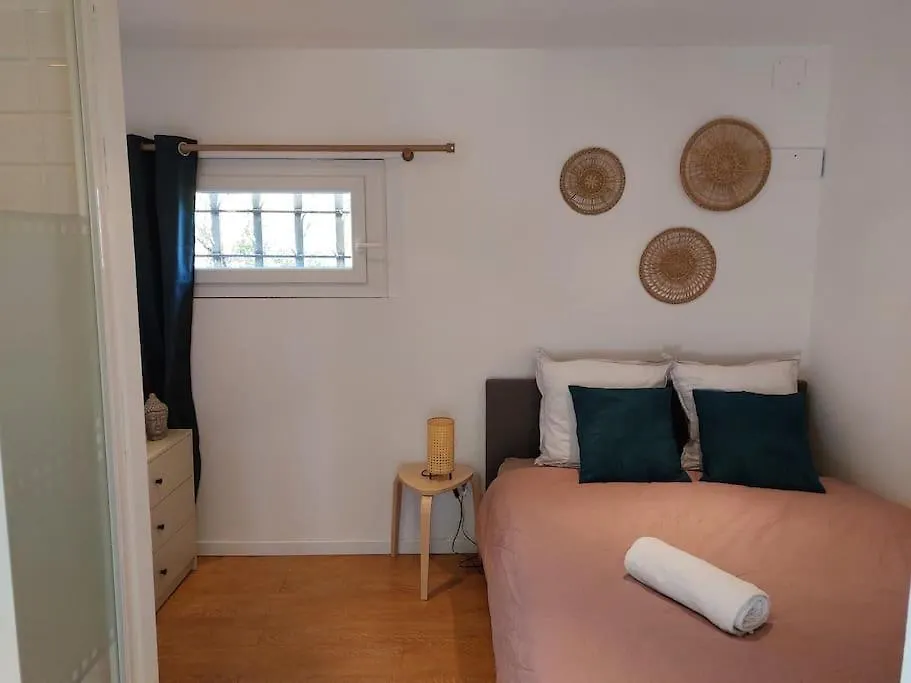 Holiday home Maisonnette Au Coeur De La Nature Neoules France