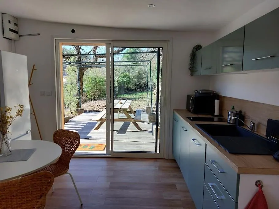 Holiday home Maisonnette Au Coeur De La Nature Neoules